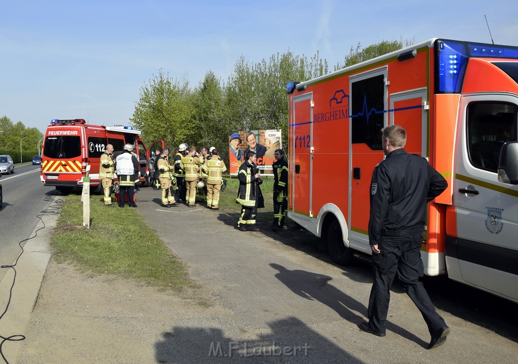 Schwerer VU LKW Zug Bergheim Kenten Koelnerstr P168.JPG - Miklos Laubert